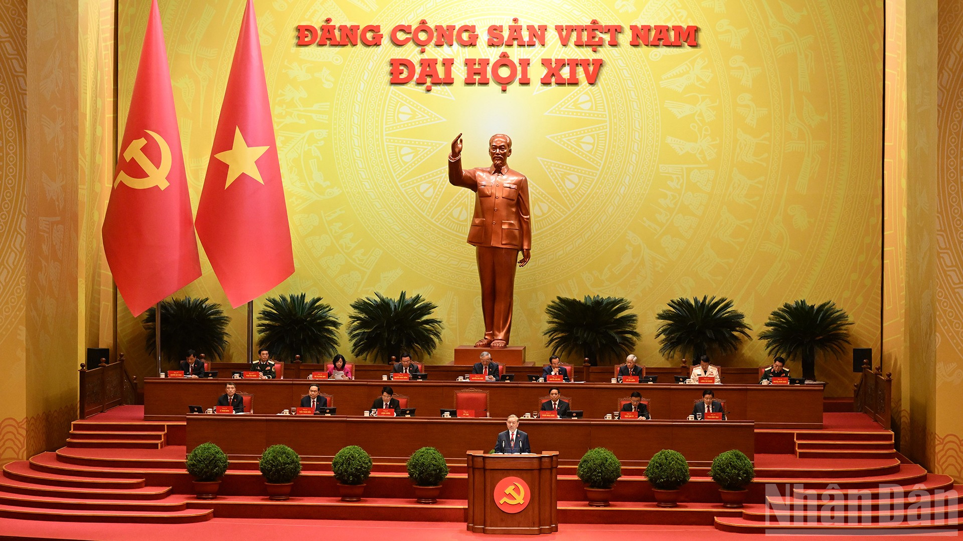 [Infographic] Đoàn Chủ tịch Đại hội đại biểu toàn quốc lần thứ XIV của Đảng Cộng sản Việt Nam