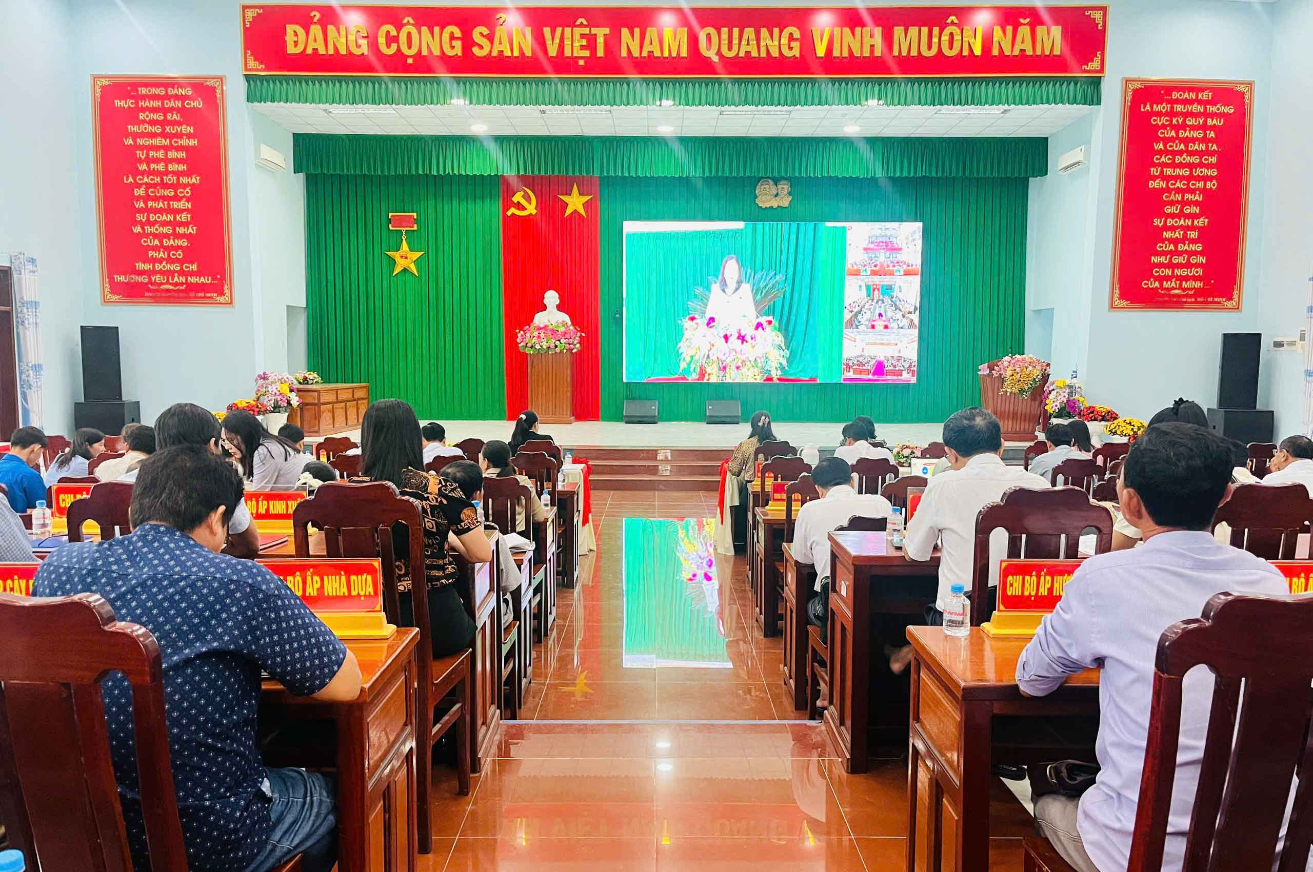 Hội nghị quán triệt, triển khai thực hiện Nghị quyết Đại hội đại biểu Đảng bộ tỉnh Vĩnh Long lần thứ I, nhiệm kỳ 2025-2030